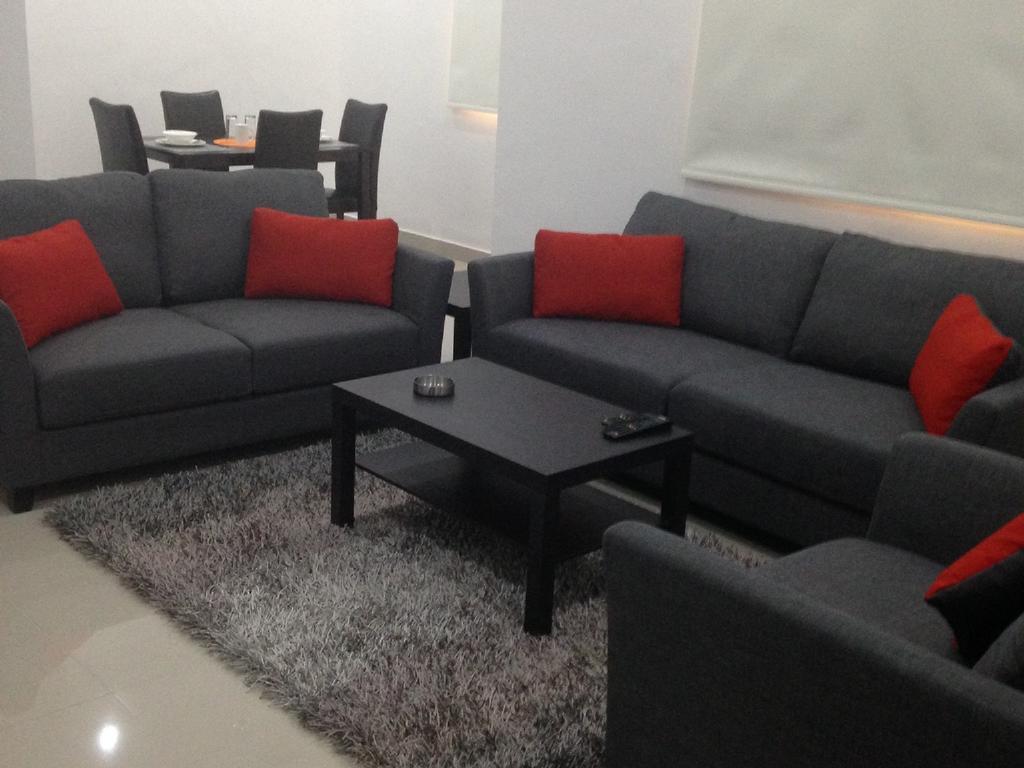 Riviera Apartments Kuwait City Bagian luar foto