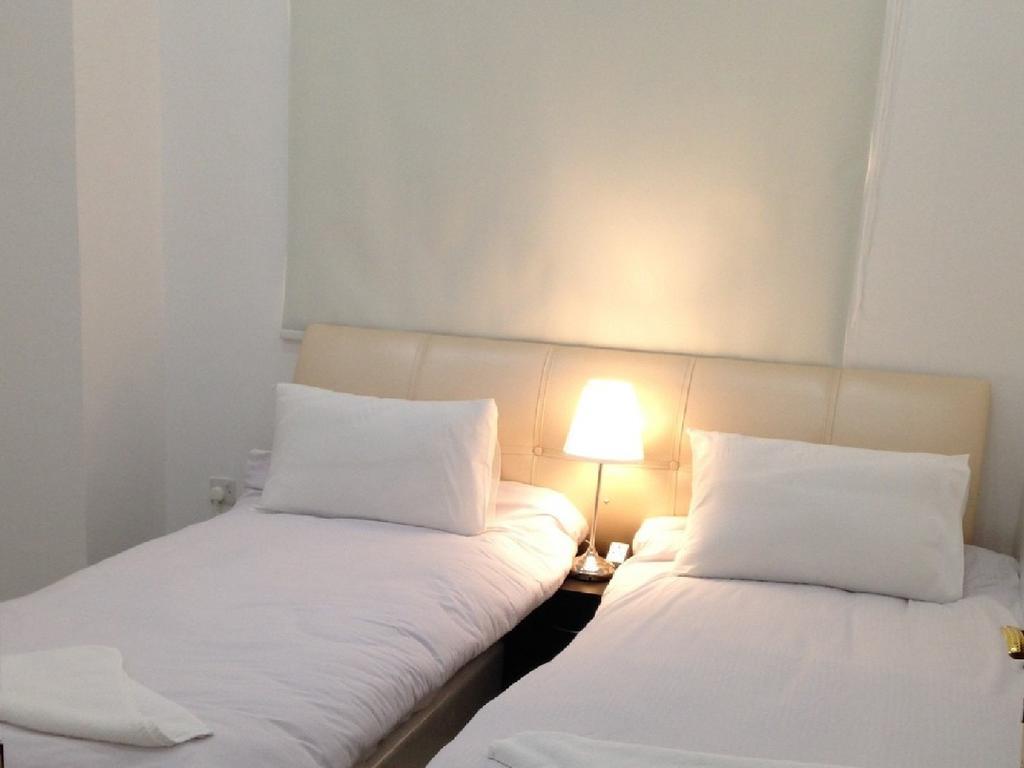 Riviera Apartments Kuwait City Bagian luar foto