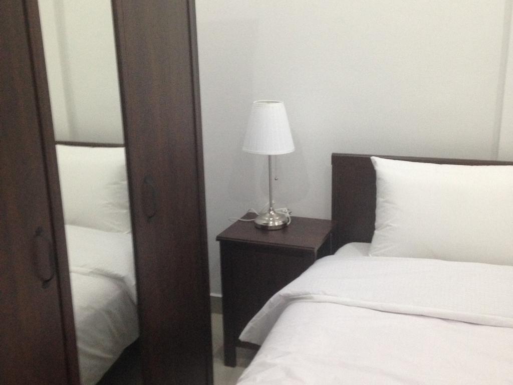 Riviera Apartments Kuwait City Bagian luar foto
